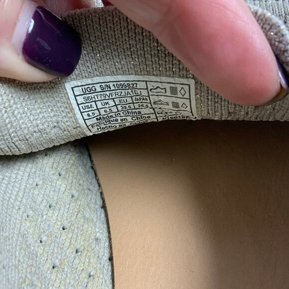 Ugg Sammy Chevron Knit Slip-on Sneakers size 8.5 - Picture 8 of 8